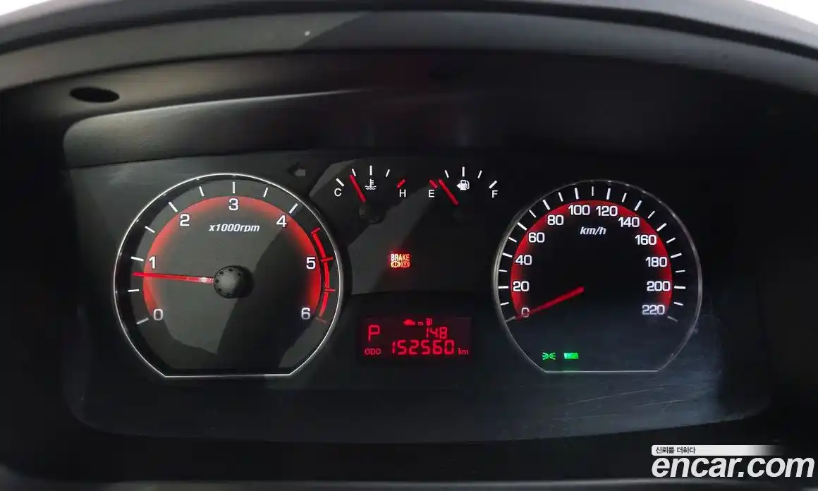 SsangYong Korando 2016 2.0 автомат (гидро), фото 8