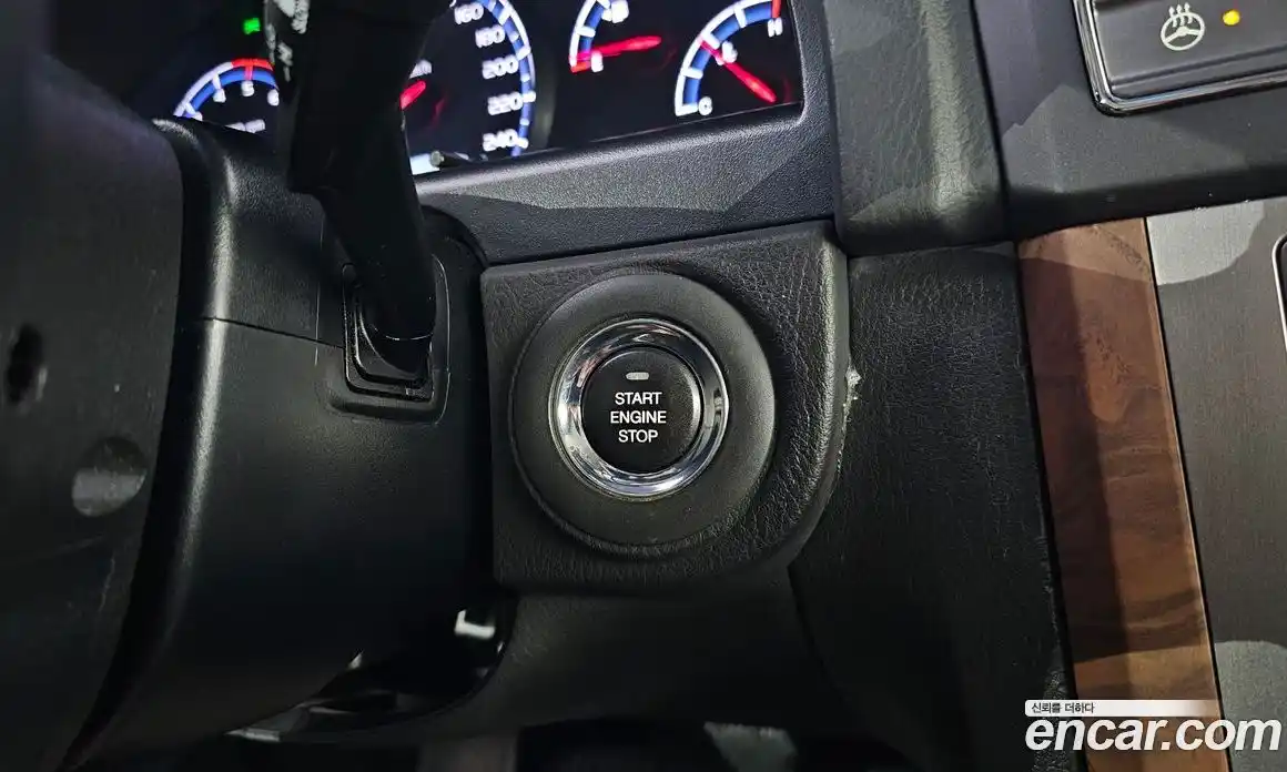 SsangYong Rexton 2016 2.2 автомат (гидро), фото 18