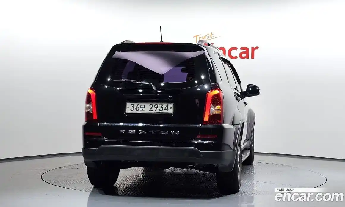 SsangYong Rexton 2016 2.2 автомат (гидро), фото 4