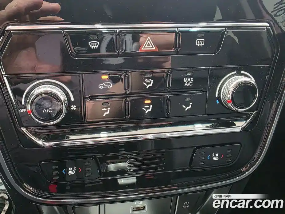 SsangYong TIBOLI 2019 1.5 автомат (гидро), фото 9
