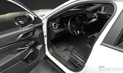 Chevrolet Trax 2023 1.2 автомат (гидро), миниатюра 12