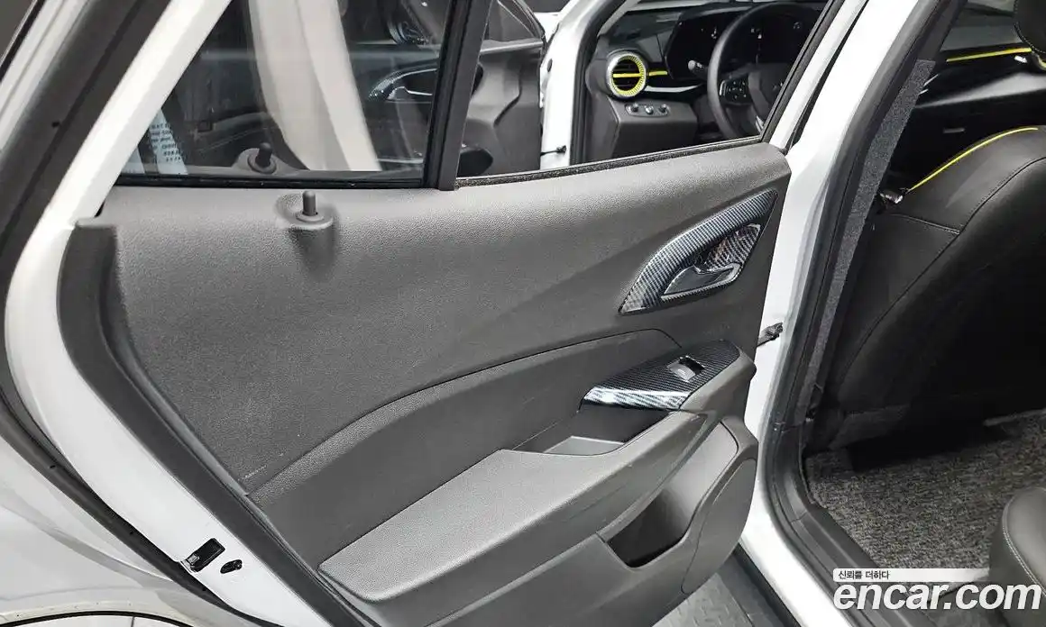Chevrolet Trax 2023 1.2 автомат (гидро), фото 14