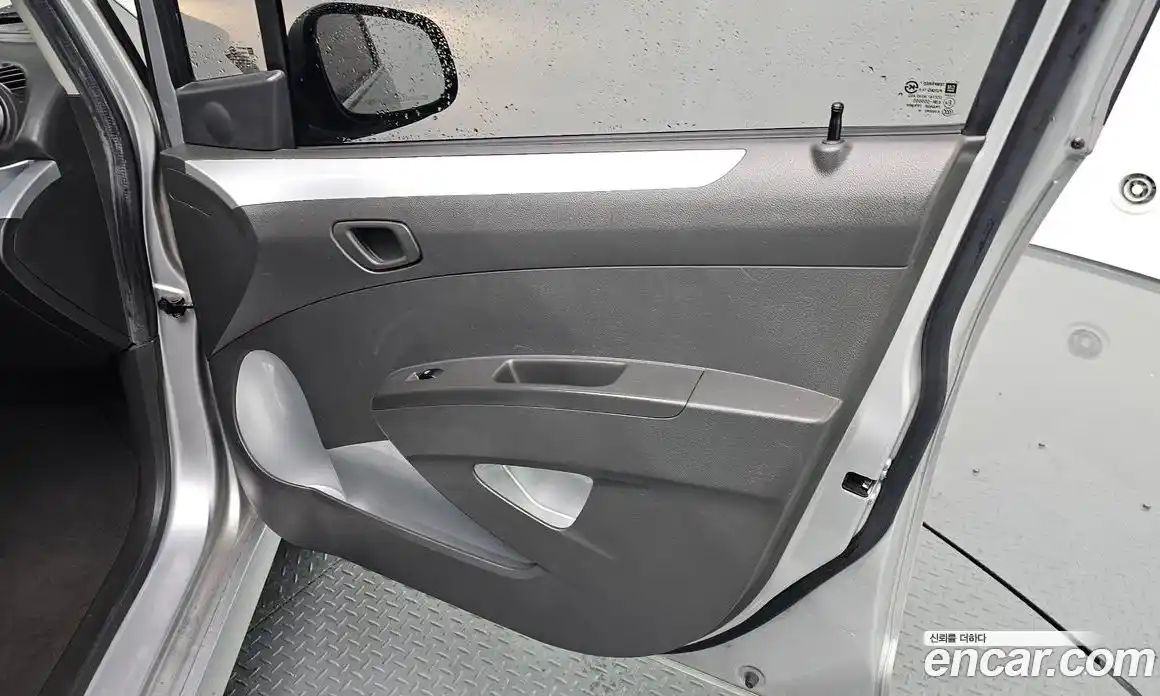 Chevrolet Spark 2014 1.0 автомат (гидро), фото 14