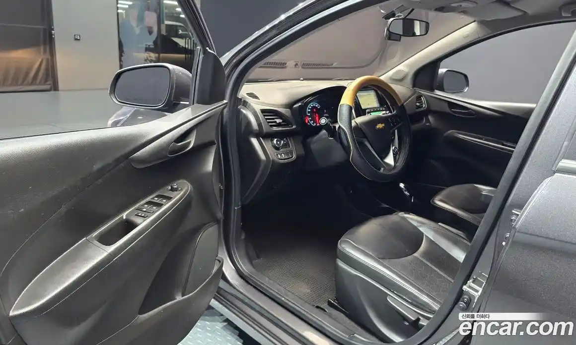 Chevrolet Spark 2016 1.0 автомат (гидро), фото 13