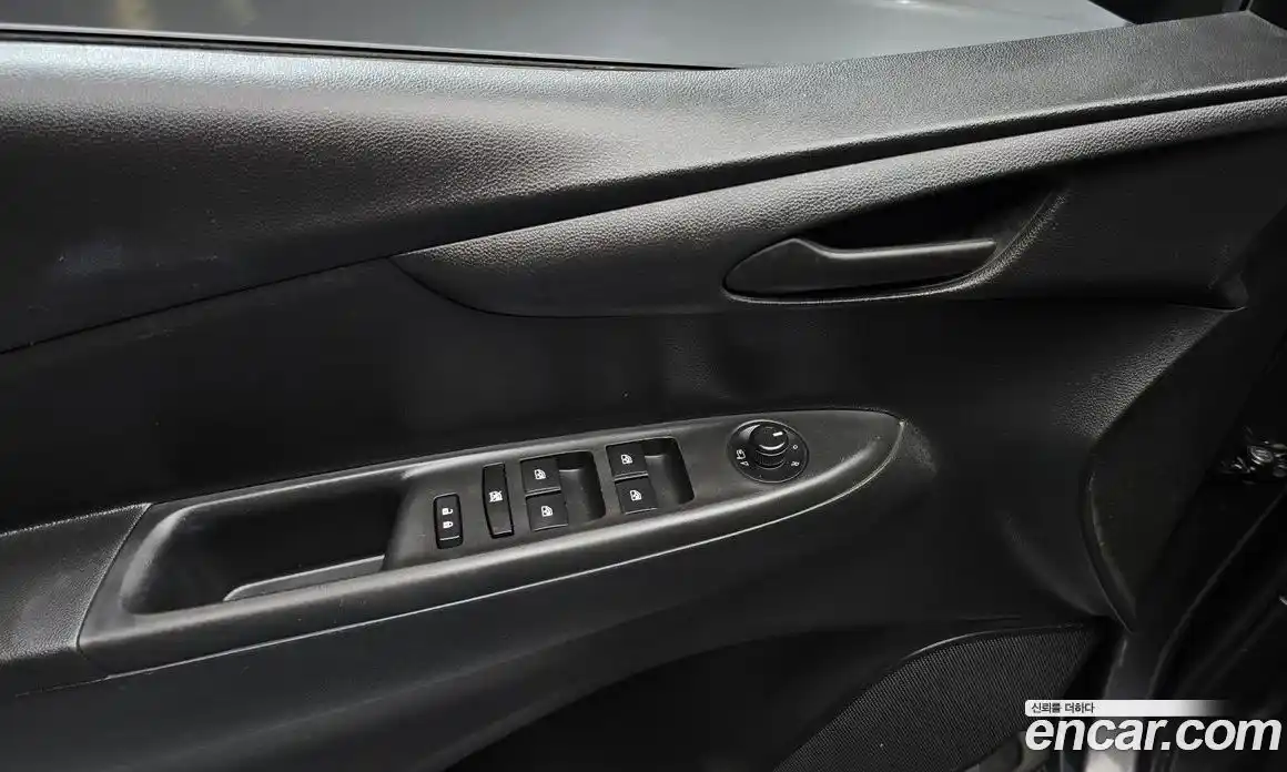 Chevrolet Spark 2016 1.0 автомат (гидро), фото 22
