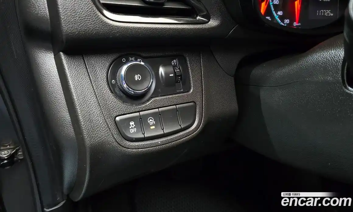 Chevrolet Spark 2016 1.0 автомат (гидро), фото 24