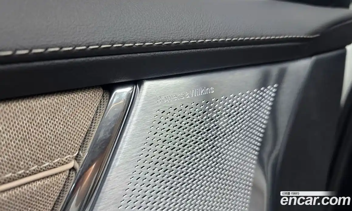 Volvo S90 2025 2.0 автомат (гидро), фото 30
