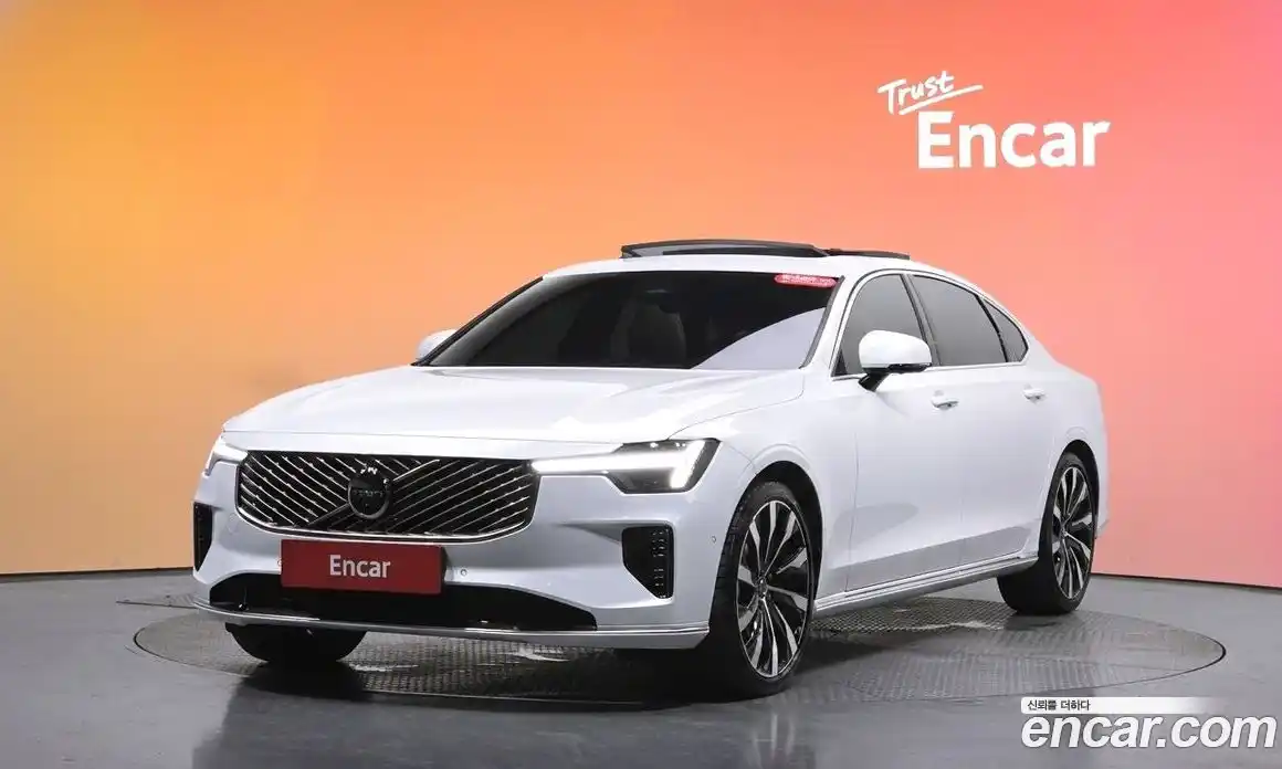Volvo S90 2025 2.0 автомат (гидро), фото 32
