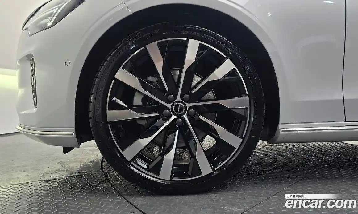 Volvo S90 2025 2.0 автомат (гидро), фото 4