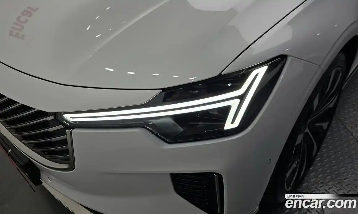 Volvo S90 2025 2.0 автомат (гидро), фото 7