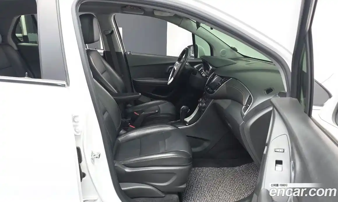 Chevrolet Trax 2019 1.6 автомат (гидро), фото 17