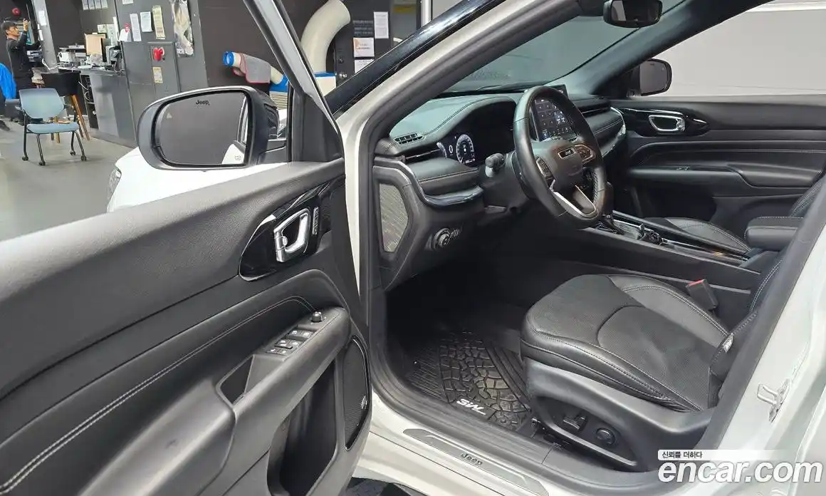 Jeep Compass 2022 2.4 автомат (гидро), фото 13