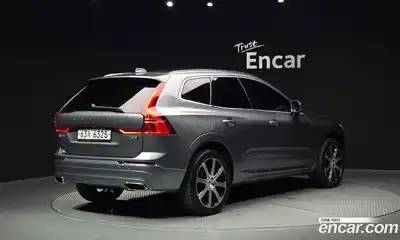 Volvo XC60 2019 2.0 автомат (гидро), миниатюра 2