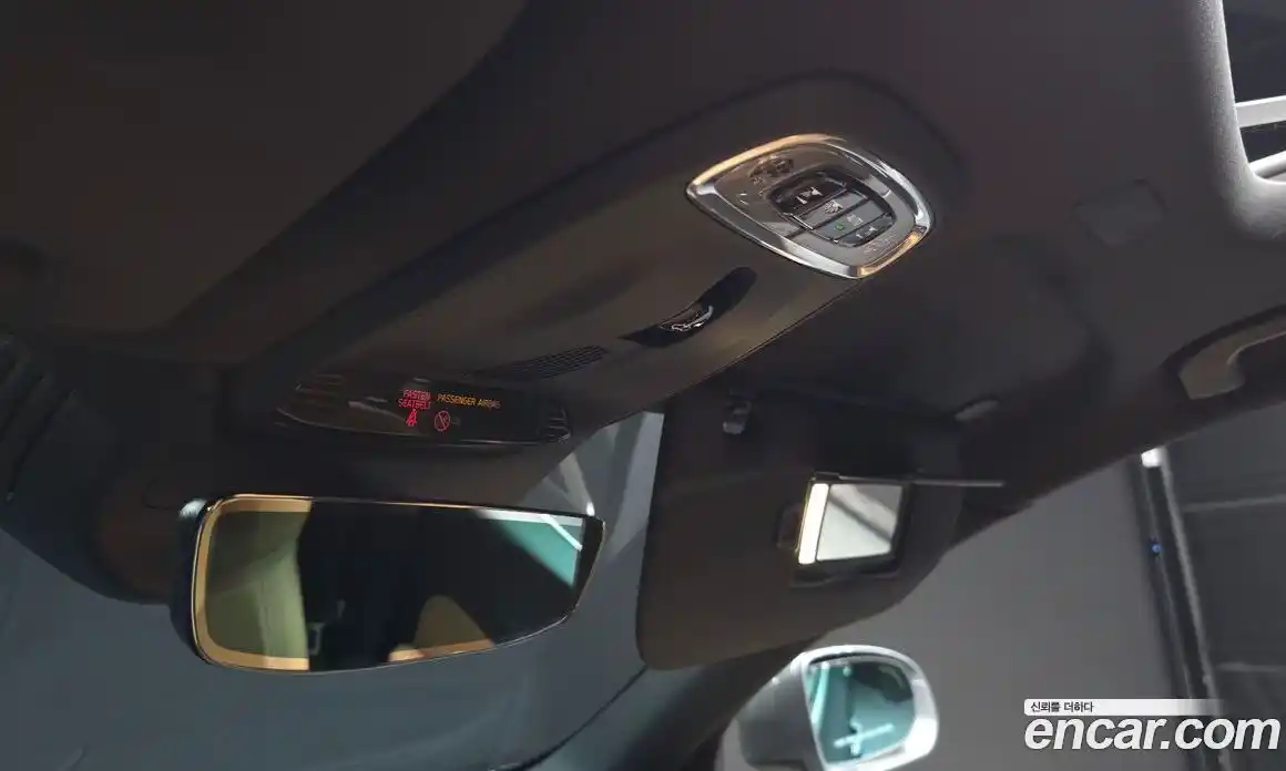 Volvo XC60 2019 2.0 автомат (гидро), фото 36