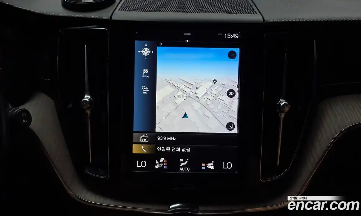 Volvo XC60 2019 2.0 автомат (гидро), фото 15