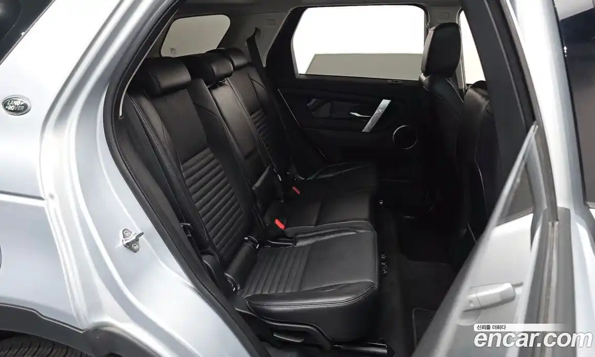 Land Rover Discovery Sport 2022 2.0 автомат (гидро), фото 11