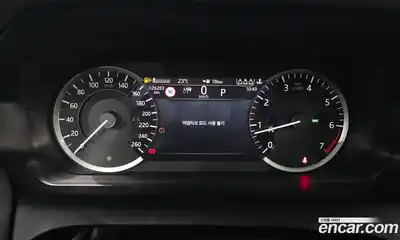 Land Rover Discovery Sport 2022 2.0 автомат (гидро), миниатюра 8