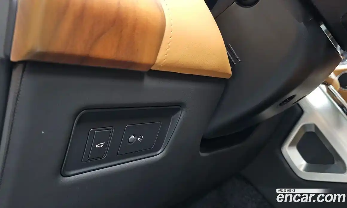 Land Rover Range Rover 2022 3.0 автомат (гидро), фото 29