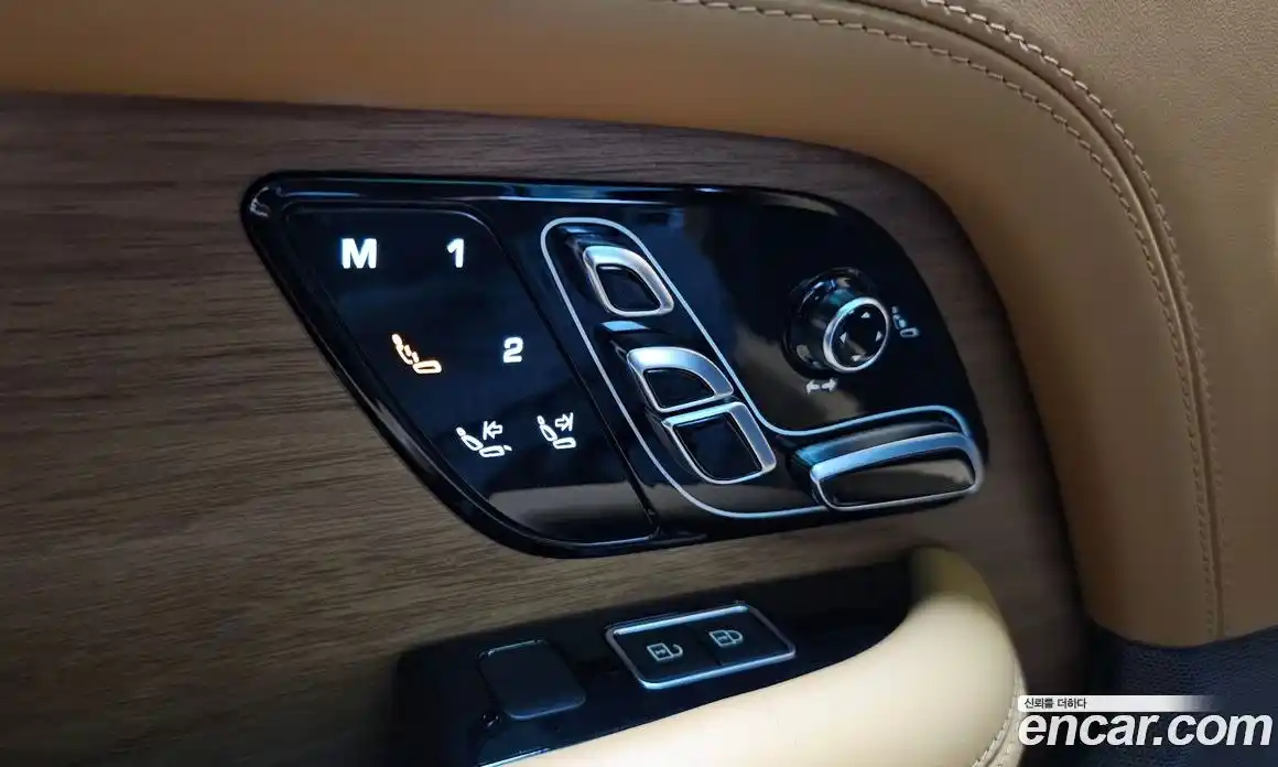 Land Rover Range Rover 2022 3.0 автомат (гидро), фото 37
