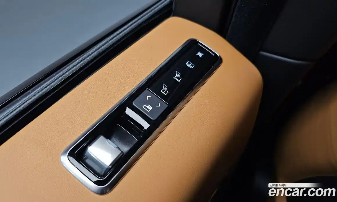 Land Rover Range Rover 2022 3.0 автомат (гидро), фото 38