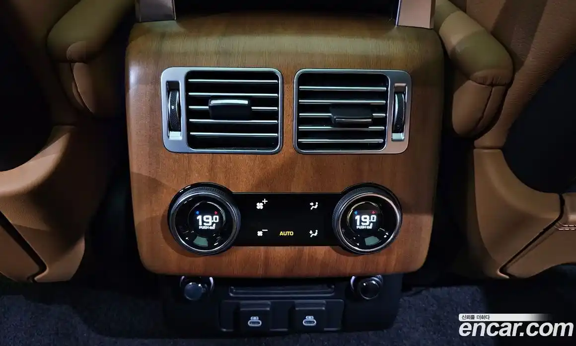 Land Rover Range Rover 2022 3.0 автомат (гидро), фото 39