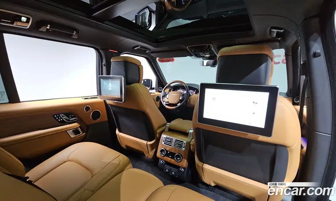 Land Rover Range Rover 2022 3.0 автомат (гидро), фото 9