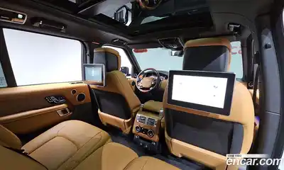 Land Rover Range Rover 2022 3.0 автомат (гидро), миниатюра 9