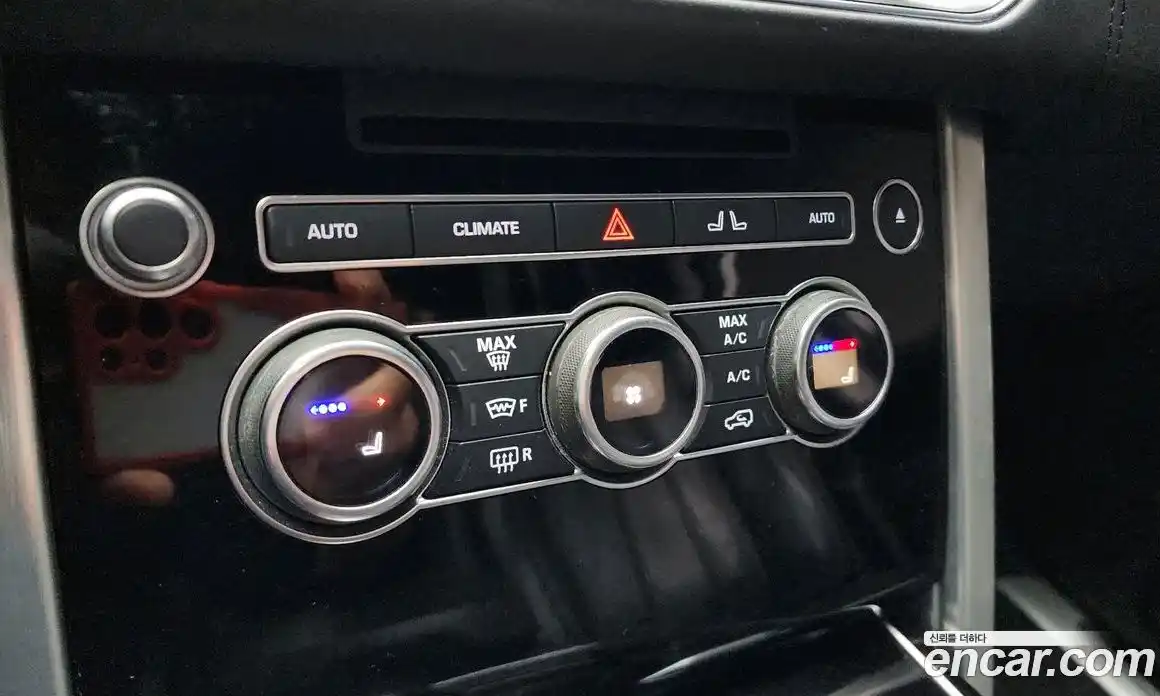 Land Rover Range Rover 2017 4.4 автомат (гидро), фото 25