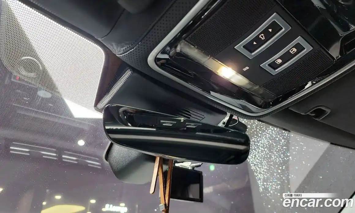 Land Rover Range Rover 2017 4.4 автомат (гидро), фото 27