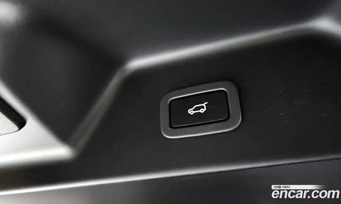 Land Rover Range Rover 2017 4.4 автомат (гидро), фото 31