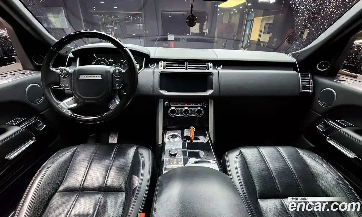 Land Rover Range Rover 2017 4.4 автомат (гидро), фото 10