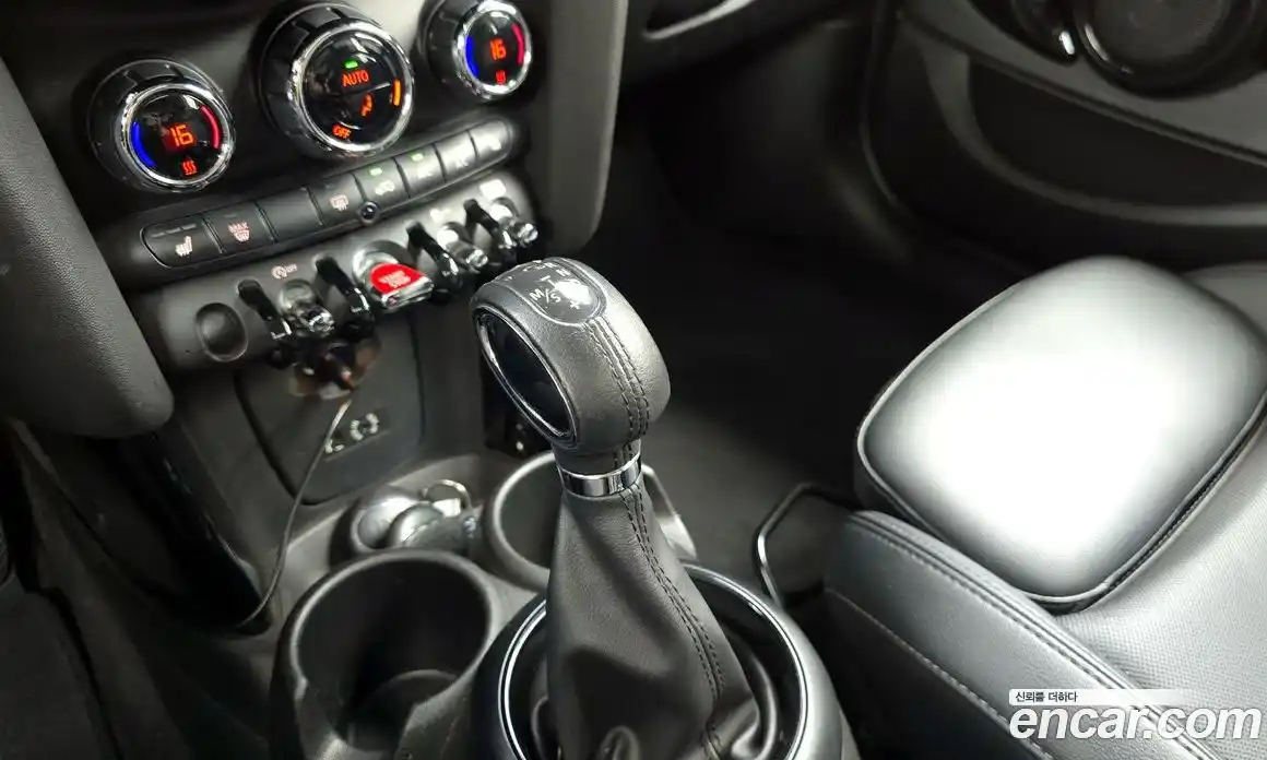 Mini Cooper 2017 1.5 автомат (гидро), фото 12