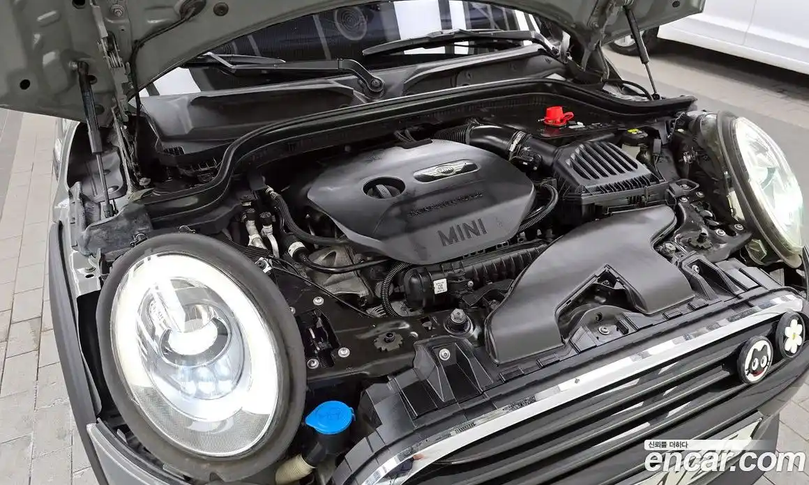 Mini Cooper 2017 1.5 автомат (гидро), фото 6