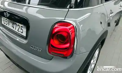Mini Cooper 2017 1.5 автомат (гидро), миниатюра 9