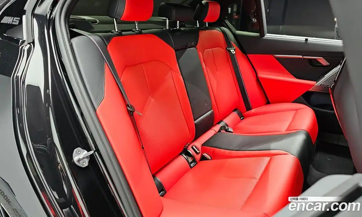 BMW M5 2025 4.4 автомат (гидро), фото 18