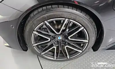 BMW M5 2025 4.4 автомат (гидро), миниатюра 5
