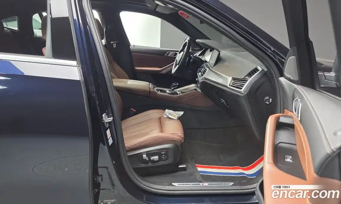 BMW X6 2023 3.0 автомат (гидро), фото 16