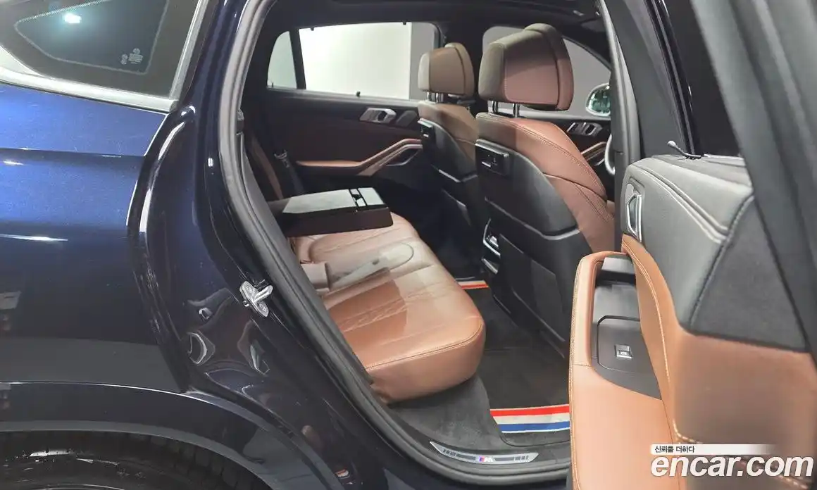 BMW X6 2023 3.0 автомат (гидро), фото 17