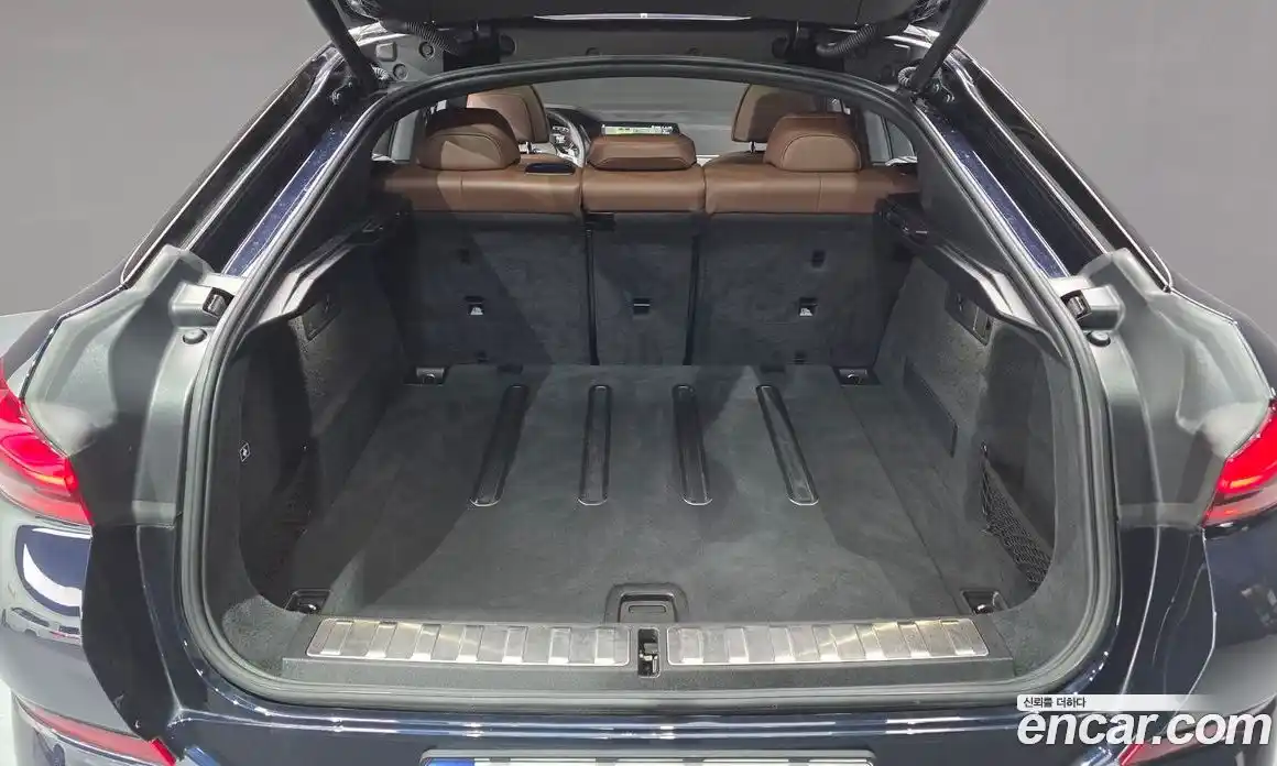 BMW X6 2023 3.0 автомат (гидро), фото 24