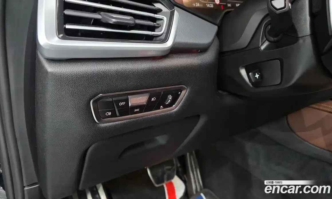 BMW X6 2023 3.0 автомат (гидро), фото 26