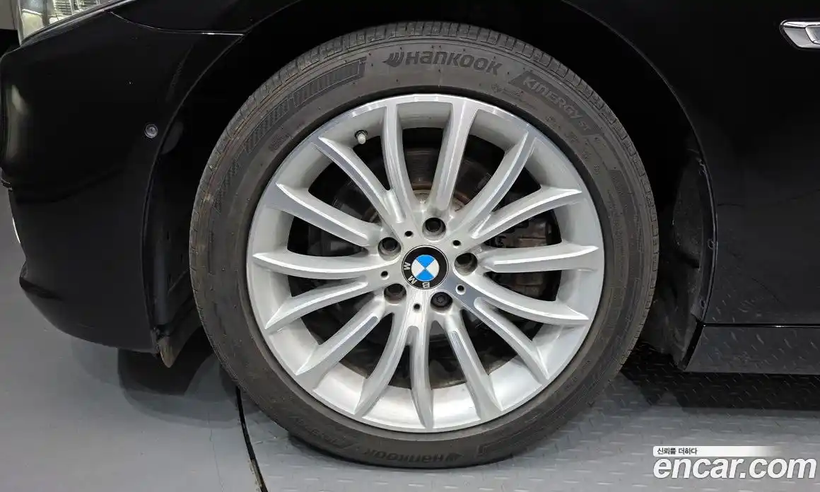 BMW 5 серия 2016 2.0 автомат (гидро), фото 5