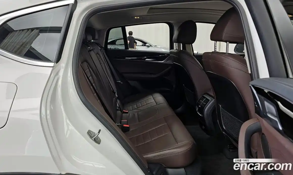 BMW X4 2022 2.0 автомат (гидро), фото 18