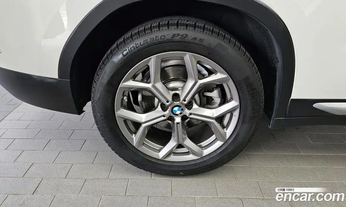 BMW X4 2022 2.0 автомат (гидро), фото 5
