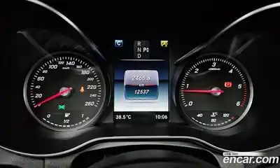Mercedes-Benz GLC-Class 2018 2.1 гидро, миниатюра 11 Mercedes-Benz GLC-Class 2018 2.1 гидро, миниатюра 11