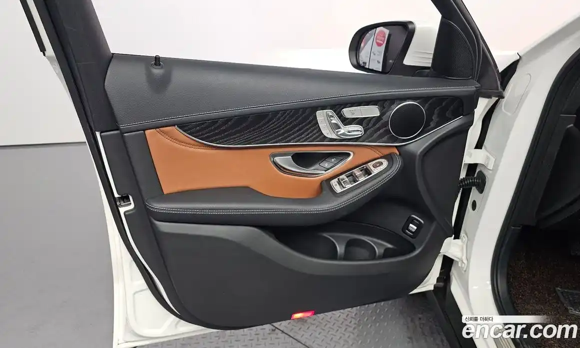 Mercedes-Benz GLC-Class 2018 2.1 гидро, фото 14 Mercedes-Benz GLC-Class 2018 2.1 гидро, фото 14