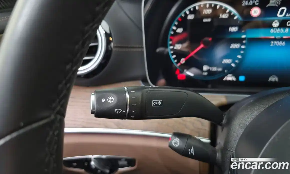 Mercedes-Benz E-Class 2022 2.0 автомат (гидро), фото 29
