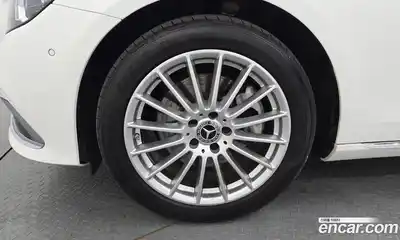 Mercedes-Benz E-Class 2022 2.0 автомат (гидро), миниатюра 5