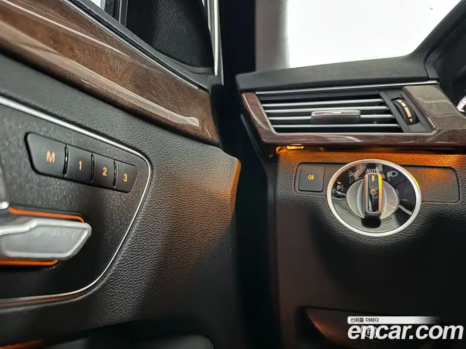 Mercedes-Benz E-Class 2012 3.5 автомат (гидро), фото 13