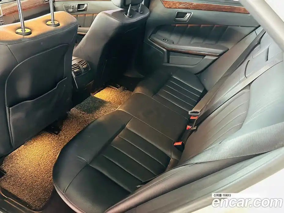 Mercedes-Benz E-Class 2012 3.5 автомат (гидро), фото 6