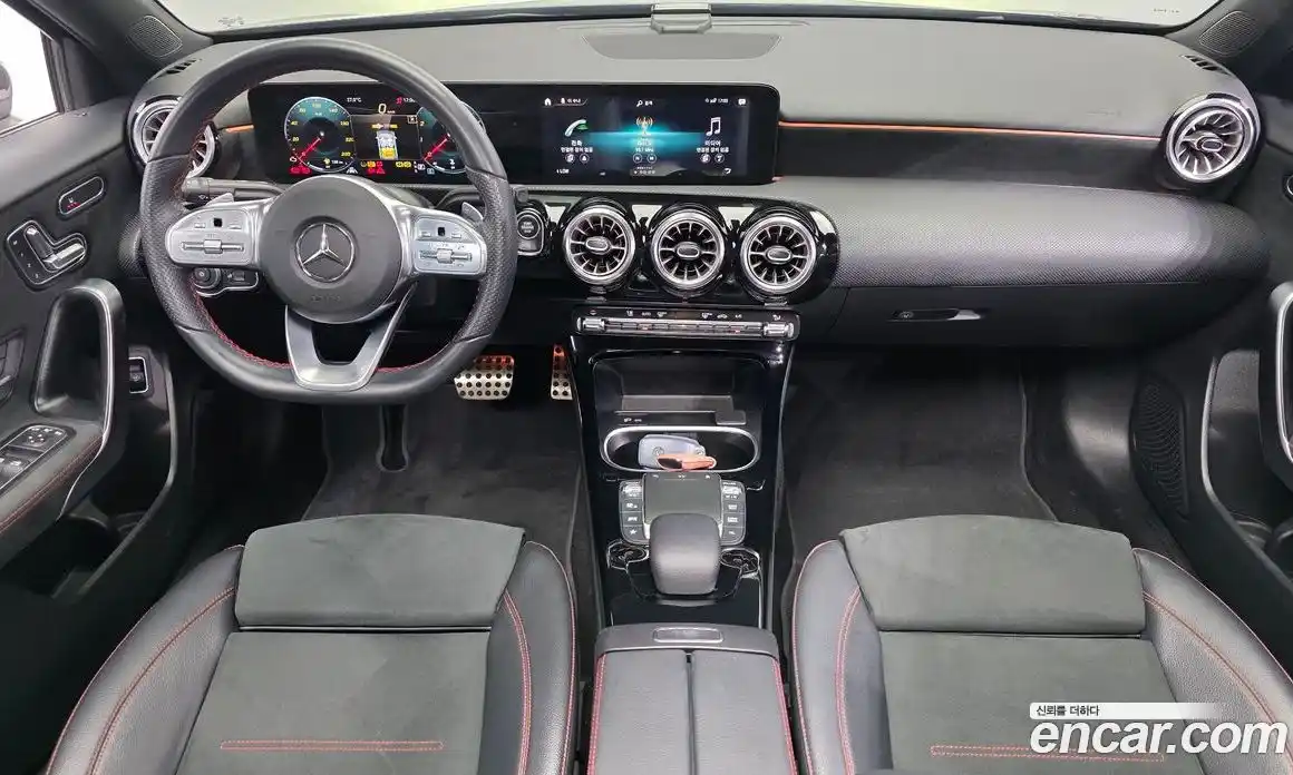 Mercedes-Benz A-Class 2022 2.0 гидро, фото 10 Mercedes-Benz A-Class 2022 2.0 гидро, фото 10